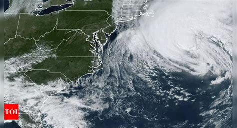 Millions under storm watches and warnings as Hurricane Lee bears down on New England and Canada